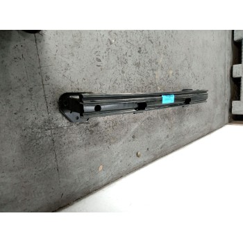 Recambio de refuerzo paragolpes trasero para renault megane e-tech suv ev40 referencia OEM IAM 756102066R  