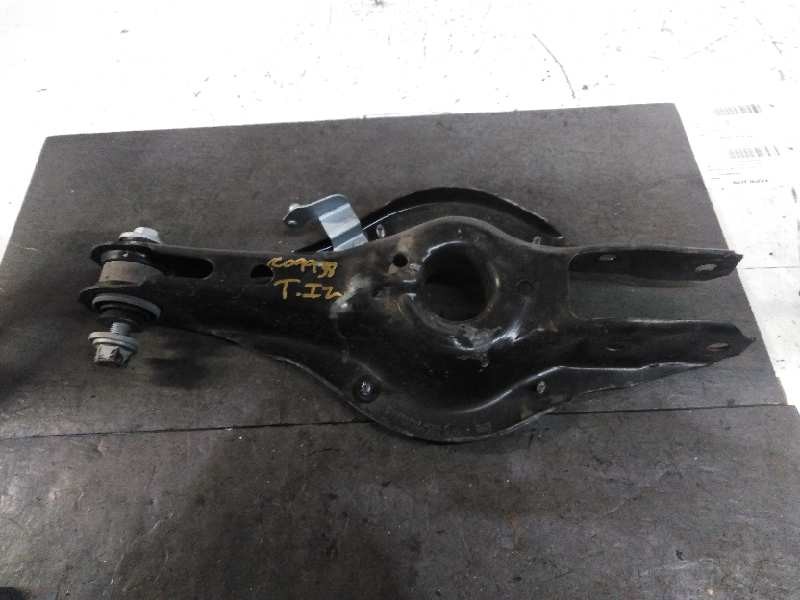 Recambio de brazo suspension inferior trasero izquierdo para bmw serie 1 lim. 5-trg. (f20) 116d referencia OEM IAM   
