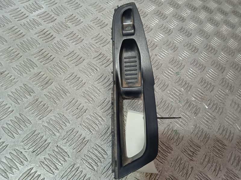 Recambio de mando elevalunas delantero derecho para ford fiesta (ccn) 1.25 16v cat referencia OEM IAM   