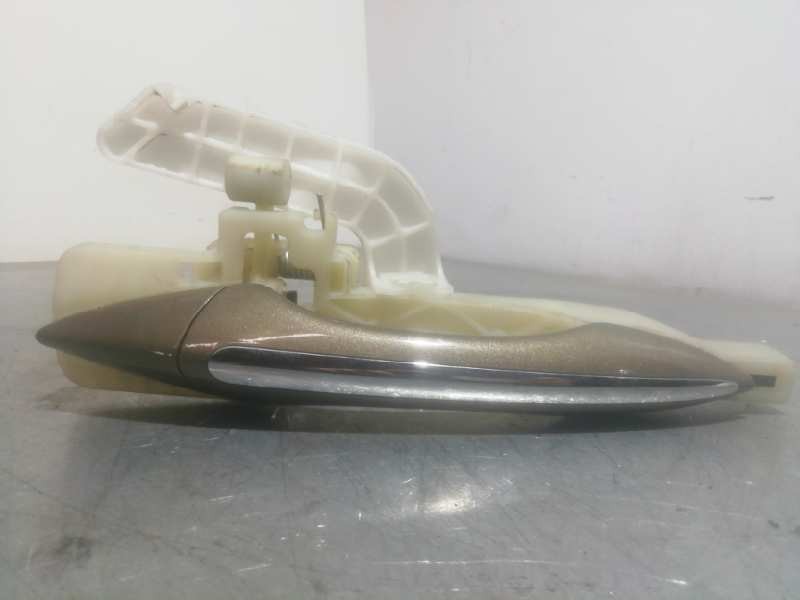 Recambio de maneta exterior trasera izquierda para hyundai i40 cw gl comfort referencia OEM IAM   