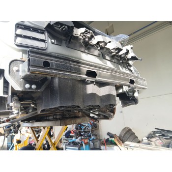 Recambio de refuerzo paragolpes trasero para renault megane e-tech suv ev40 referencia OEM IAM 756102066R  