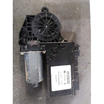 MOTOR ELEVALUNAS TRASERO IZQUIERDO 3D0959795C 3D0959795C