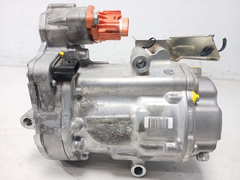 Recambio de compresor aire acondicionado para renault megane e-tech suv ev40 referencia OEM IAM 926005mz0a  