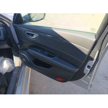 GUARNECIDO PUERTA DELANTERA DERECHA 