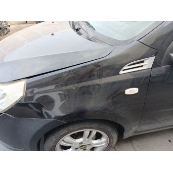 Recambio de aleta delantera izquierda para chevrolet aveo / kalos sedán (t250, t255) 1.4 referencia OEM IAM   