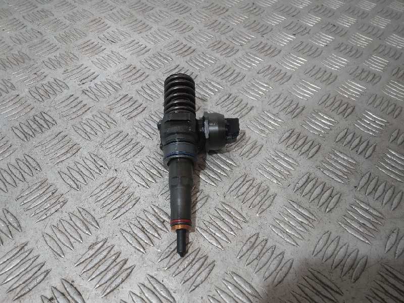 Recambio de inyector para seat leon (1p1) 2.0 tdi referencia OEM IAM 0381300738G  X1