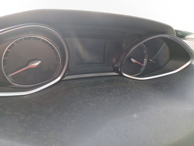 Recambio de cuadro instrumentos para peugeot 308 ii (lb_, lp_, lw_, lh_, l3_) 1.2 thp 110 referencia OEM IAM   
