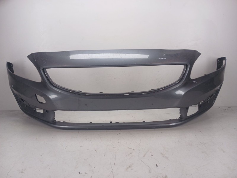 Recambio de paragolpes delantero para volvo s60 ii (134) t6 referencia OEM IAM 31323831  