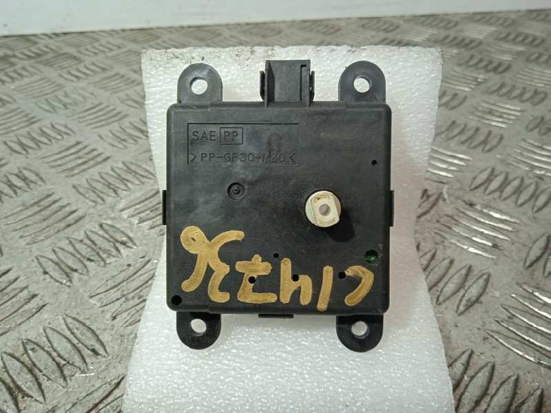 Recambio de motor apertura trampillas climatizador para nissan qashqai (j10) acenta 4x4 referencia OEM IAM 3J01030850  