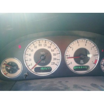 Recambio de cuadro instrumentos para chrysler voyager (rg) 3.3 lx referencia OEM IAM TN2574106424  