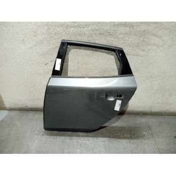 Recambio de puerta trasera izquierda para volvo v40 kinetic referencia OEM IAM 32321999  