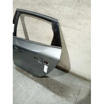Recambio de puerta trasera izquierda para volvo v40 kinetic referencia OEM IAM 32321999  