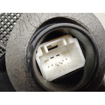 Recambio de cerradura puerta delantera derecha para toyota auris hybrid active referencia OEM IAM   4 PINS