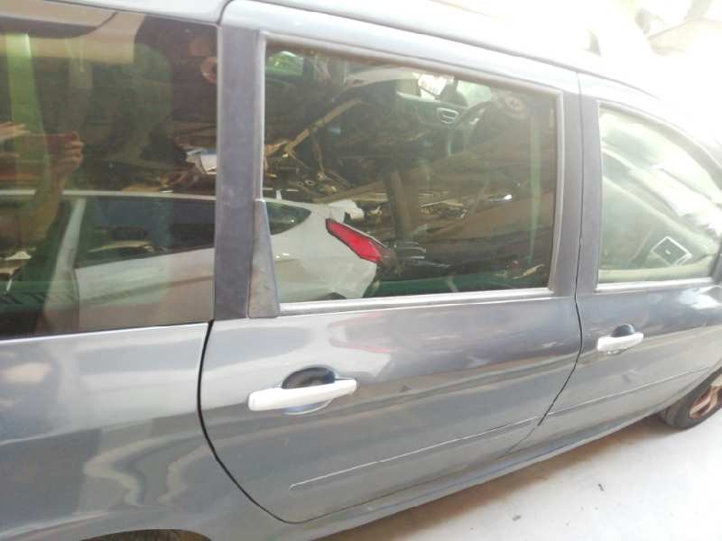 Recambio de puerta trasera derecha para peugeot 307 break/sw (s2) sw pack + referencia OEM IAM   