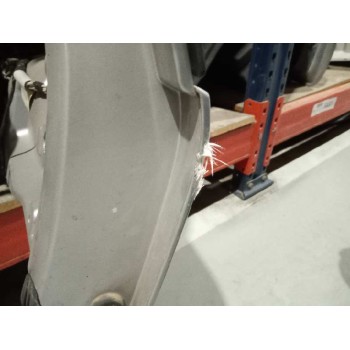 Recambio de porton trasero para volvo xc90 2.4 diesel cat referencia OEM IAM  PLATA 