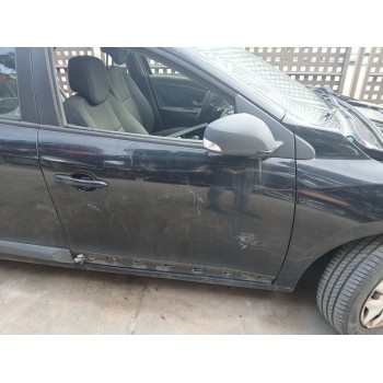 PUERTA DELANTERA DERECHA 