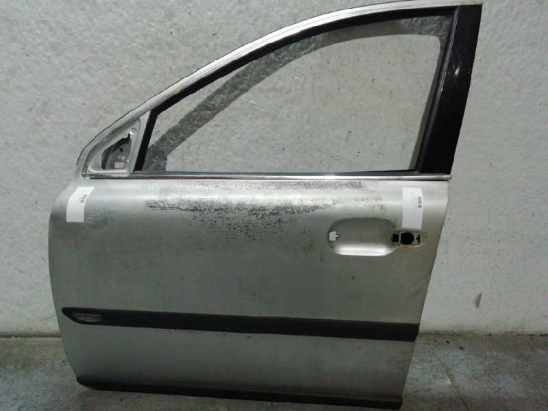 Recambio de puerta delantera izquierda para volvo xc90 2.4 diesel cat referencia OEM IAM  PLATA 