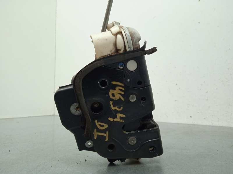 Recambio de cerradura puerta delantera izquierda para audi a4 avant (8e) 2.0 tdi referencia OEM IAM 8E1837015AA  9 PINS