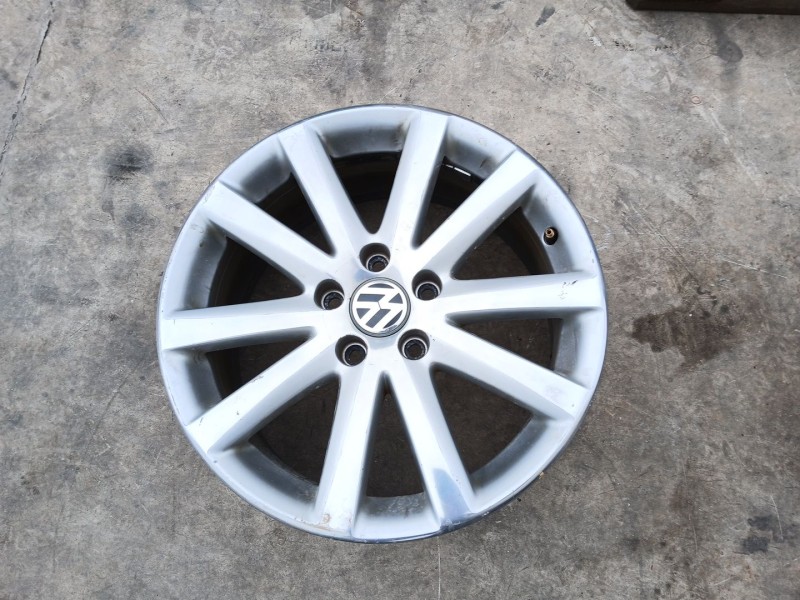 Recambio de llanta para volkswagen passat b6 (3c2) 2.0 tdi referencia OEM IAM 7.5JX17 H2 ET47 X1 3C0601025J