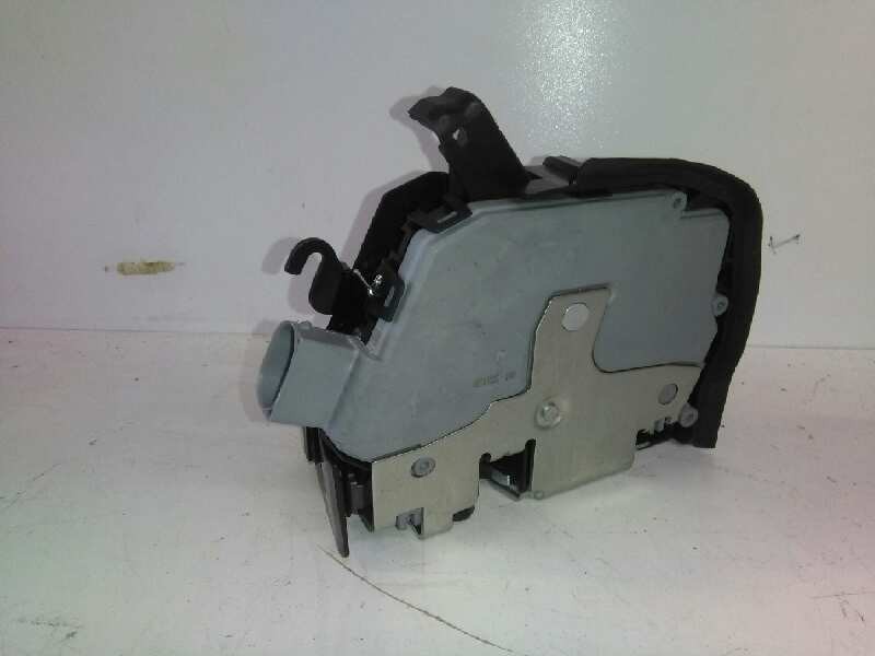 Recambio de cerradura puerta delantera derecha para bmw x5 (e53) referencia OEM IAM 51218402540 NUEVO 