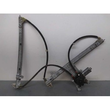 ELEVALUNAS DELANTERO DERECHO 0130821900 