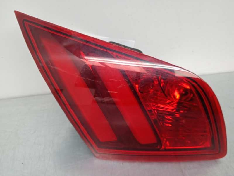 Recambio de piloto trasero izquierdo interior para peugeot 308 gti referencia OEM IAM 9677818380 9677818380 