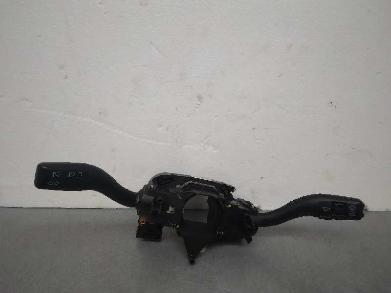 Recambio de mando multifuncion para audi a4 avant (8e) 2.0 tdi referencia OEM IAM 4E0953503C 8E0953549Q MODULO 