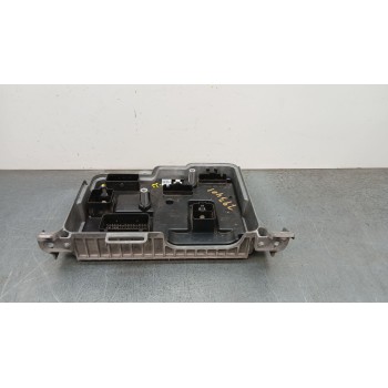 Recambio de modulo electronico para tesla model 3 ev referencia OEM IAM 158399110  