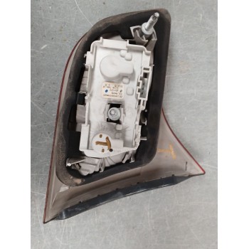 Recambio de piloto trasero derecho interior para audi a4 avant (8e) 2.0 tdi referencia OEM IAM 8E9945094  