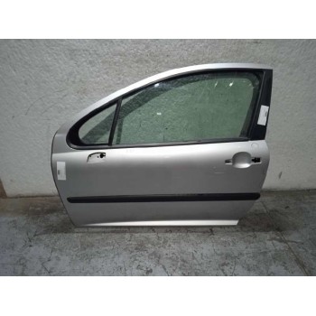 PUERTA DELANTERA IZQUIERDA PLATA 3 PUERTAS