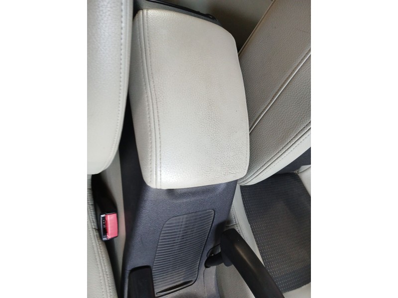 Recambio de apoyabrazos central para saab 9-3 descapotable (ys3f) 1,8t referencia OEM IAM   