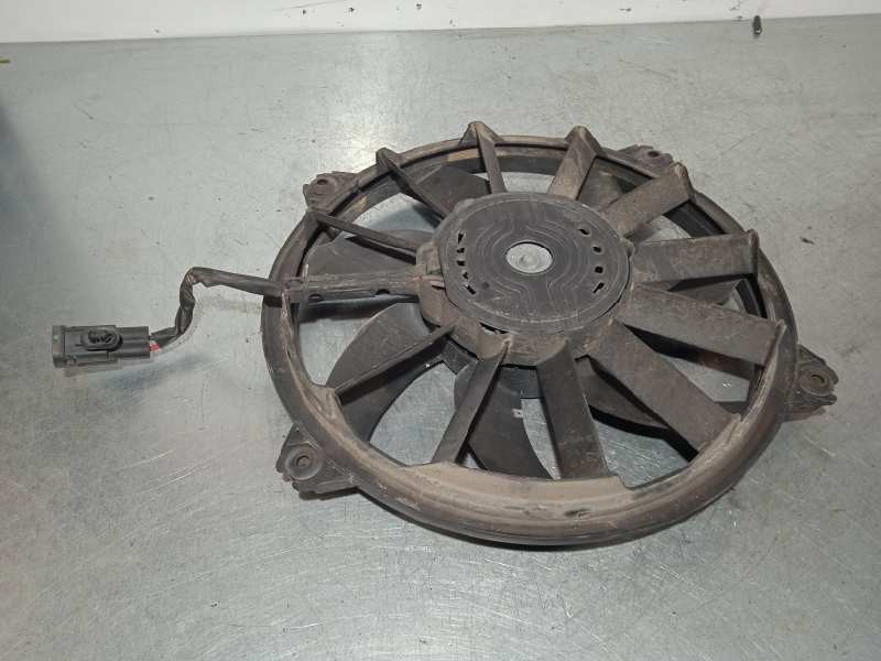 Recambio de electroventilador para peugeot 3008 1.6 hdi fap referencia OEM IAM 989775F 2 PINES 
