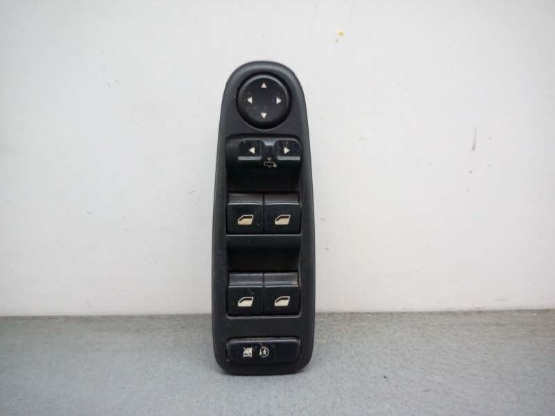 Recambio de mando elevalunas delantero izquierdo para citroën c4 grand picasso exclusive referencia OEM IAM 96639383ZD  