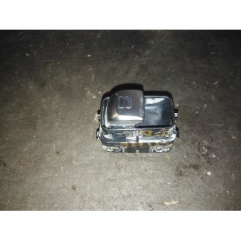 MANDO ELEVALUNAS TRASERO DERECHO A2229051904 