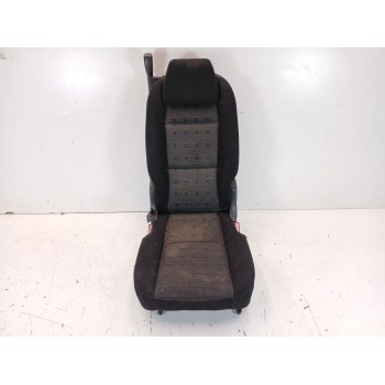 ASIENTO TRASERO MEDIO 