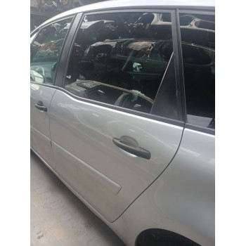 PUERTA TRASERA IZQUIERDA 