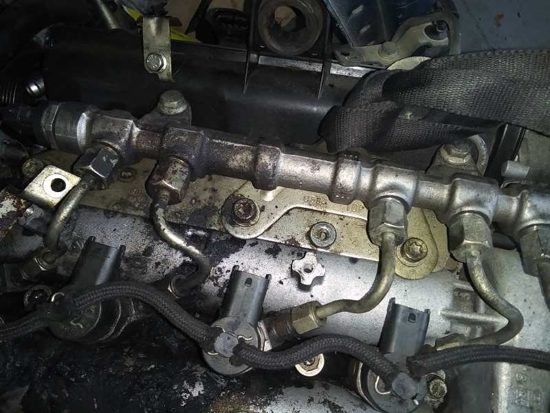 Recambio de rampa inyectora para citroën nemo 1.3 hdi fap referencia OEM IAM 0445214217  