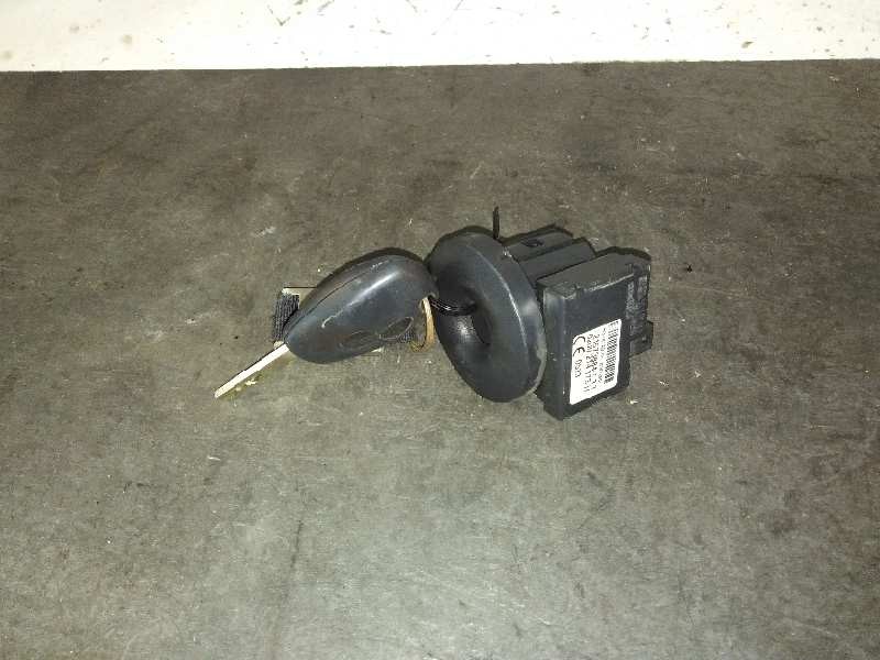 Recambio de centralita inmovilizador para renault clio iii 1.2 referencia OEM IAM 8200214173H  
