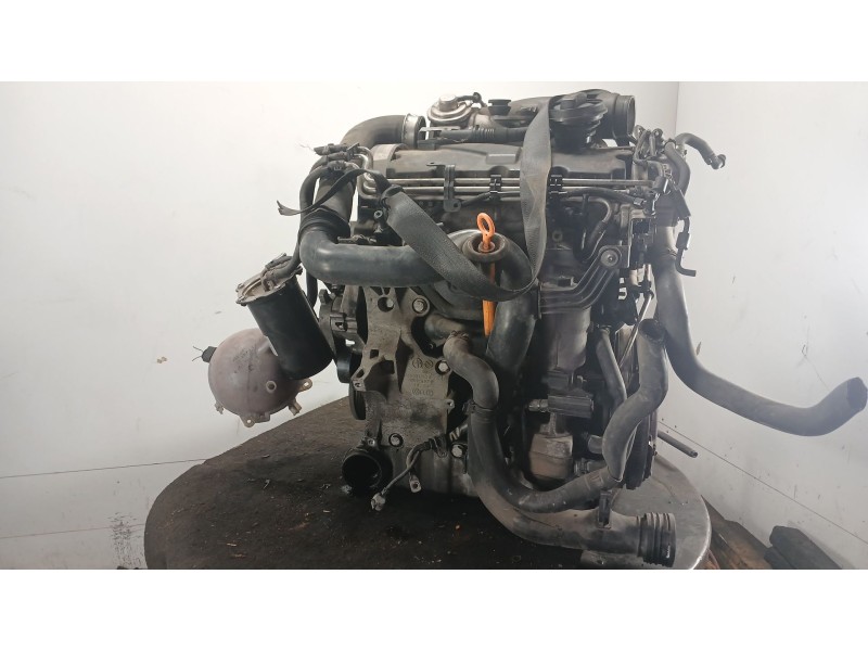 Recambio de despiece motor para volkswagen golf v (1k1) 1.9 tdi referencia OEM IAM BXE  