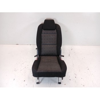 ASIENTO TRASERO IZQUIERDO 