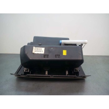 Recambio de guantera para volvo v40 kinetic referencia OEM IAM 8632803  