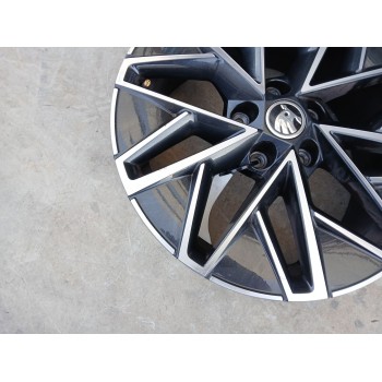 Recambio de llanta para skoda octavia iv (nx3, nn3, pv3) 1.5 tsi referencia OEM IAM 5E3601025C  