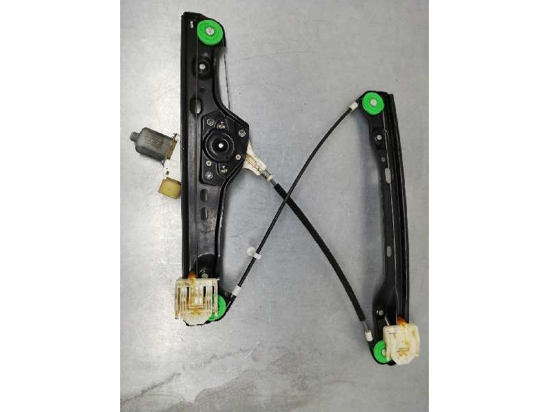 Recambio de elevalunas delantero derecho para bmw serie 3 berlina (e90) 320i referencia OEM IAM 7060266 7140588 6927028 6 PINS