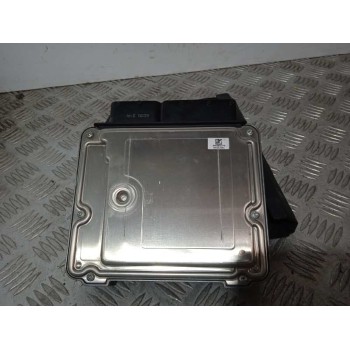 Recambio de centralita motor uce para opel insignia berlina cosmo referencia OEM IAM 55576906 0281017105 