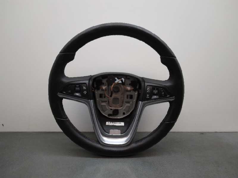 Recambio de volante para opel astra j lim. selective referencia OEM IAM 13351029 BUEN ESTADO 