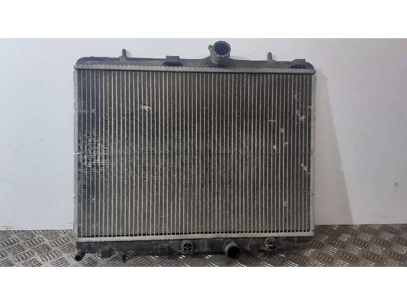 Recambio de radiador agua para peugeot 207 premium referencia OEM IAM 878260000  