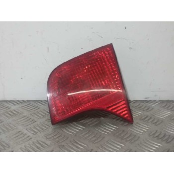 PILOTO TRASERO DERECHO INTERIOR 965160 ESQUINA ROTA 