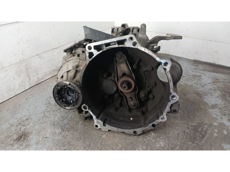 Recambio de caja cambios para volkswagen golf v (1k1) 1.9 tdi referencia OEM IAM JCR  MANUAL 5V