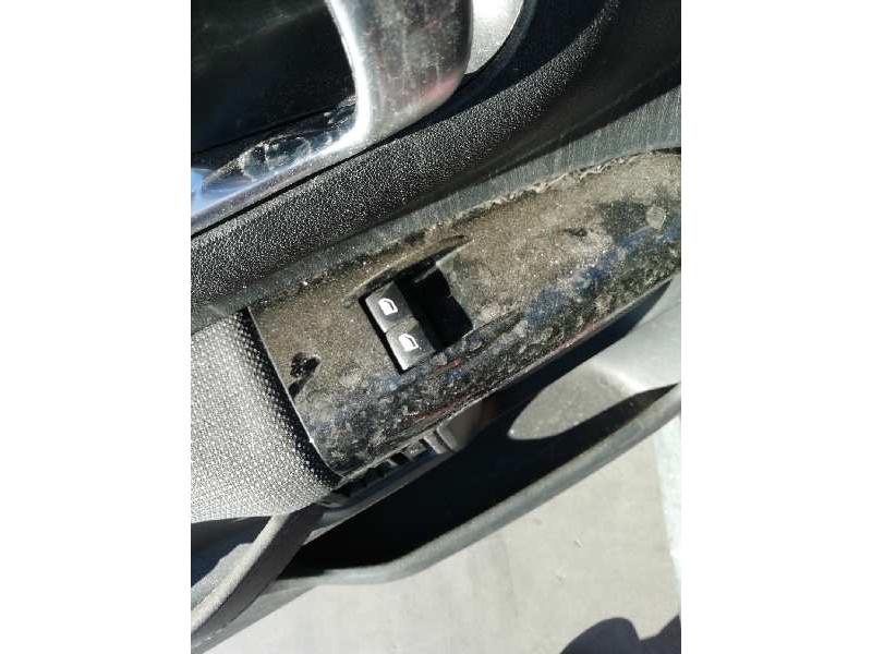 Recambio de mando elevalunas delantero izquierdo para citroën c4 cactus feel referencia OEM IAM   