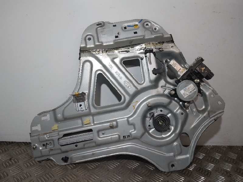 Recambio de elevalunas delantero izquierdo para kia carnival 2.9 crdi vgt active referencia OEM IAM 824504D010 6 PINES 